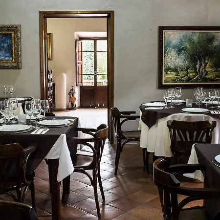 S'hostal D'esporles * 에스포를레스
